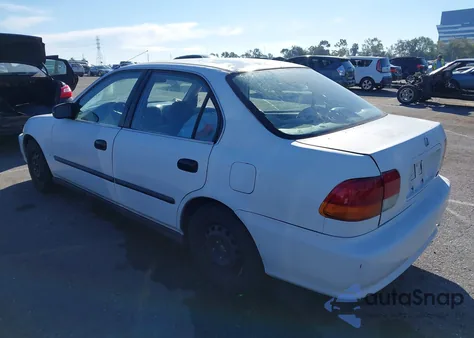 1998 Honda Civic Lx из США, поврежденный, VIN 2HGEJ667XWH550791